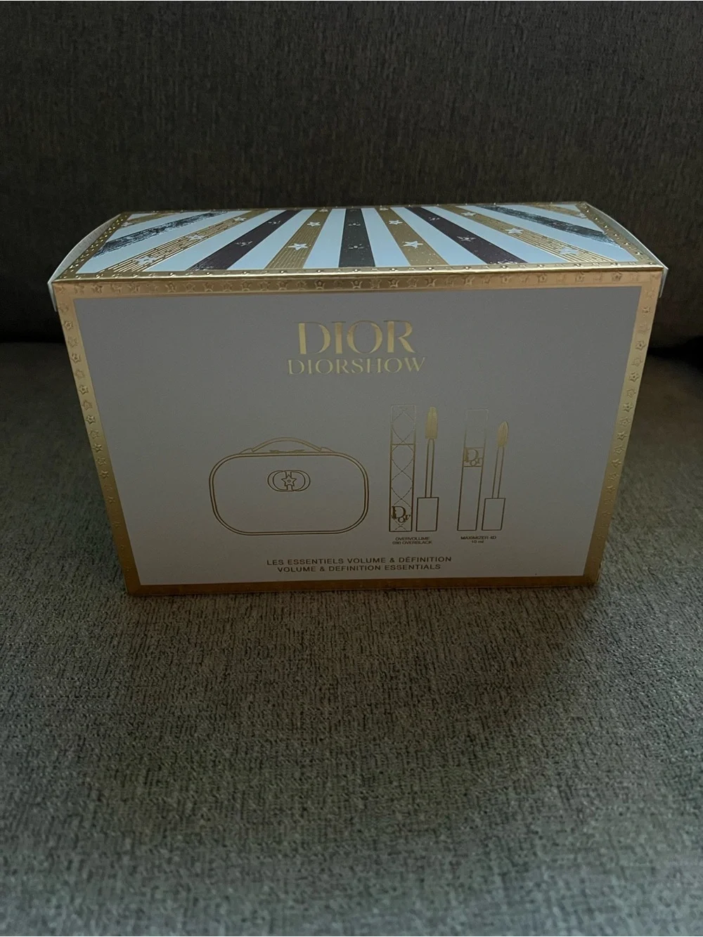 Dior Gold Crystal-Embellished Cosmetic Pouch Holiday Set Limited Edition